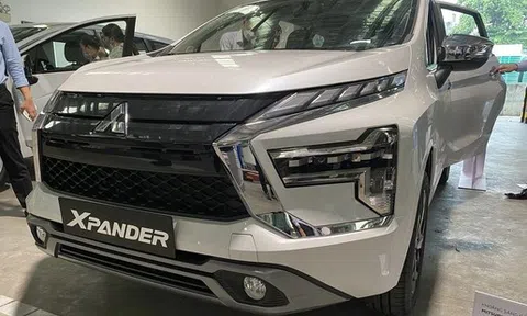 Mitsubishi Xpander 2022 xuất hiện tại đại lý, thêm áp lực lên Toyota Veloz