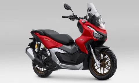 Honda ra mắt ADV 160 giá từ 2.400 USD