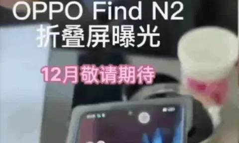 Oppo làm smartphone gập giống Galaxy Z Flip